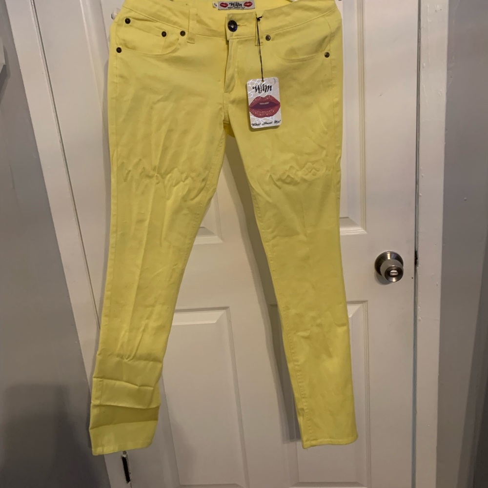 Light material Summer or Vacay Pants